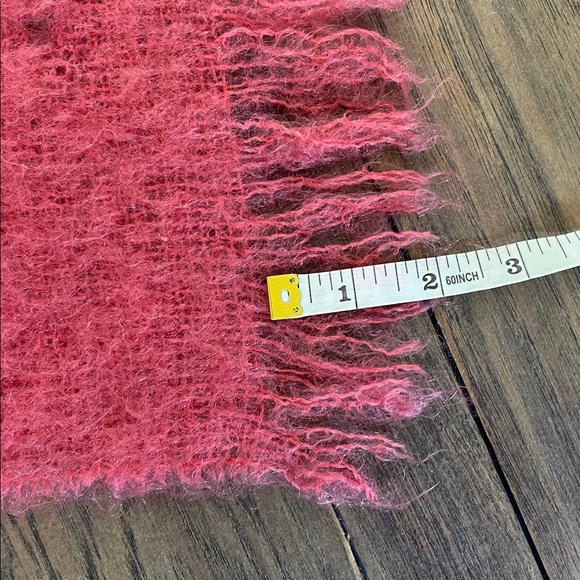 Vintage Hudson’s Bay Scarf - Picture 5 of 5